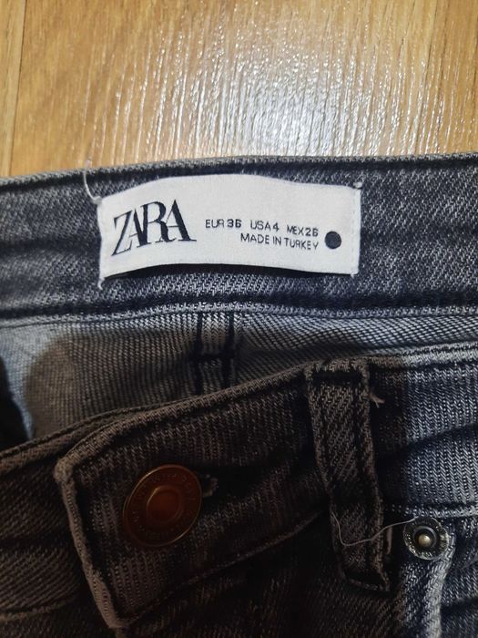 Pantaloni fete haine