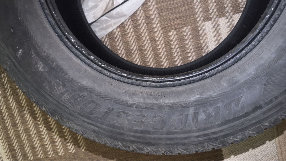 Шины летние Bridgestone r17