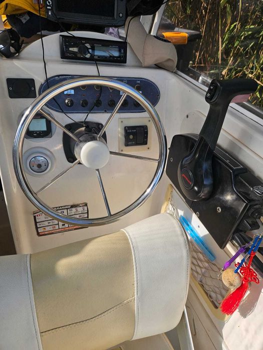 Vand barca cabinata Selva SPA 5.5 m + motor Mercury 115 CP + peridoc