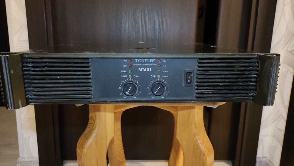 Усилитель 2×900W