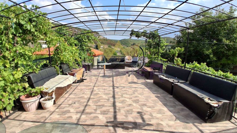 Продава се Къща в с. Кипра, Област Варна - 300 кв.м за 600 €/кв.м - Снимка #11