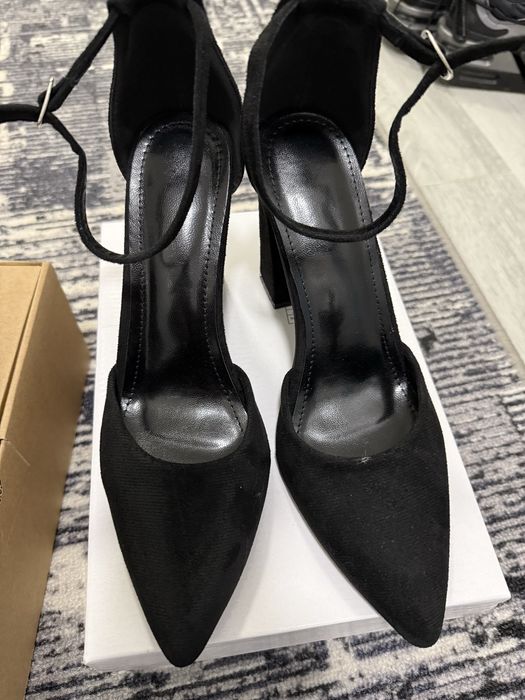 Дамски официални обувки