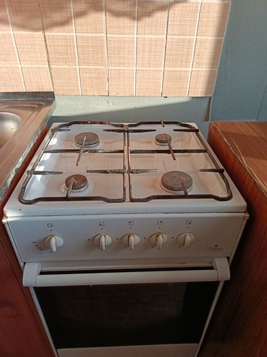 Продам газ плита