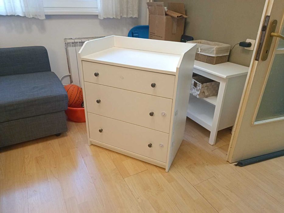 Скрин Hauga ikea