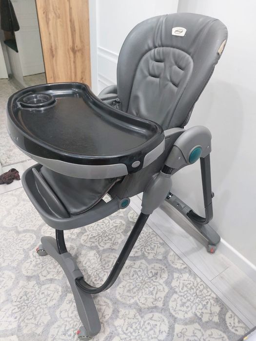 Продам детский столик