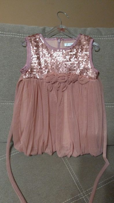 Продам платье детское
