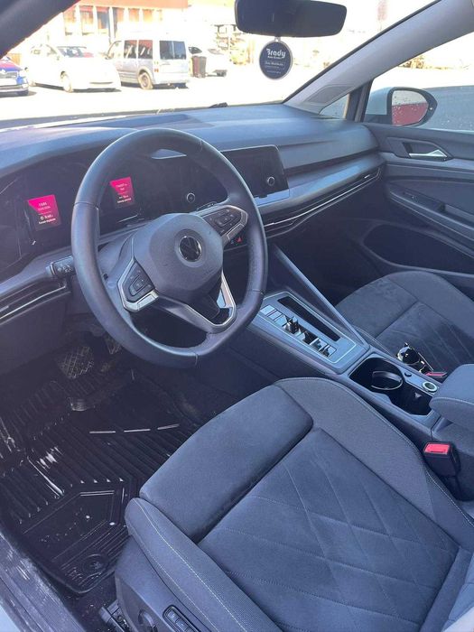 Volkswagen Golf 8 STYLE (Automat) TVA deductibil
