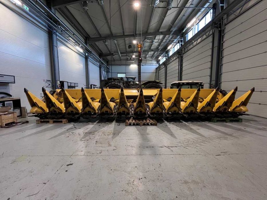 Echipament pentru porumb New Holland 12 R