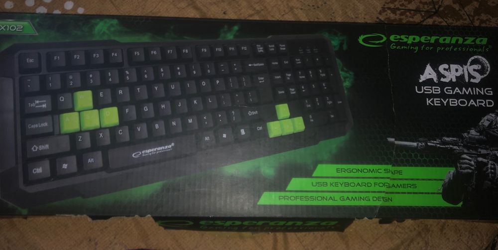 Tastatura noua la cutie