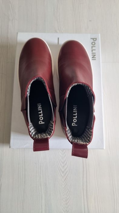 Ghete dama din piele Pollini