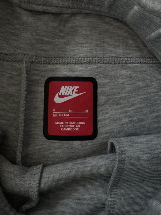Nike Sportswear Tech Fleece Older Kids' (Boys') Shorts