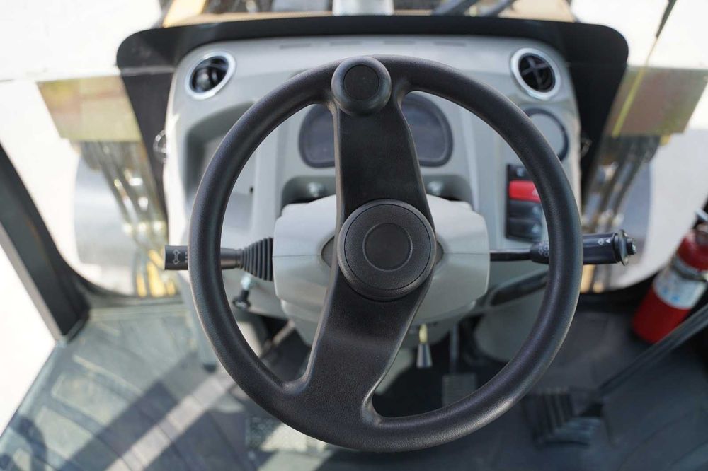 Экскаватор-погрузчик HORN 388T