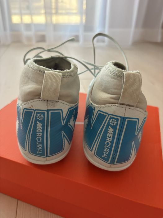 ghete de fotbal Nike 38