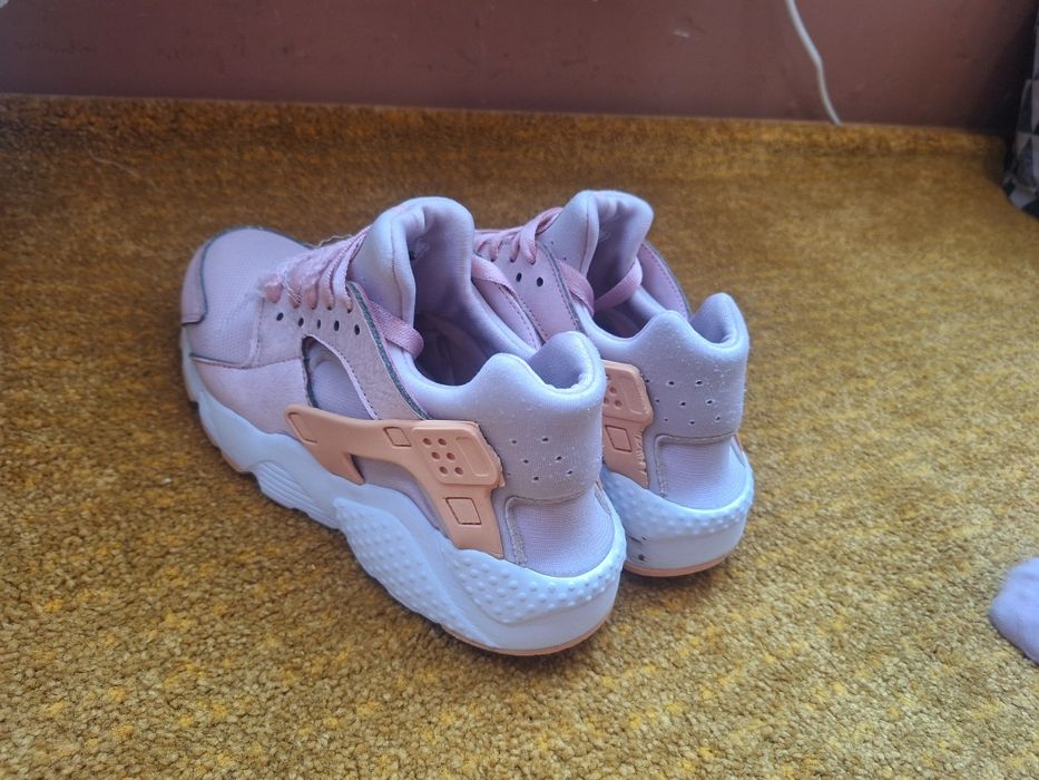Nike Huarache Run 38.5