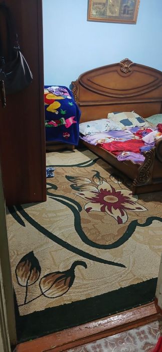 Tamiri yaxshi holatda gaz svet issiq suv sovuq hamma sharoit  mavjud.