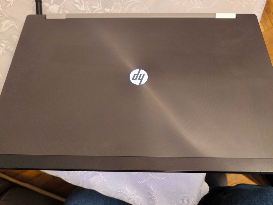 HP EliteBook 8760w Работна станция