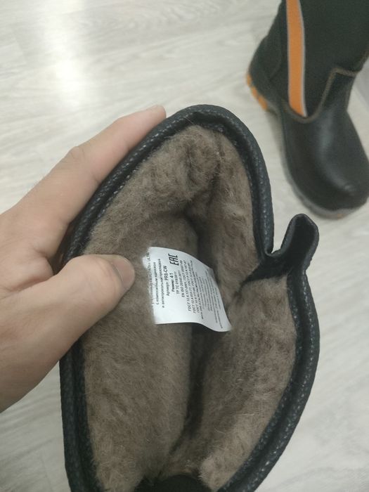 41 размерлі қыстық жұмыс етік сатылады