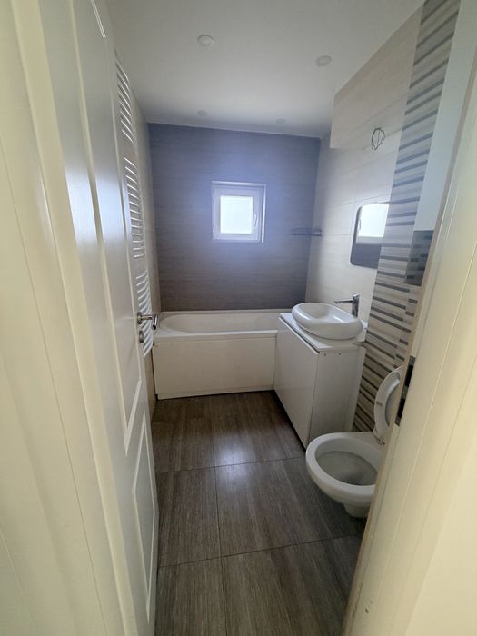 Inchiriez apartament zona Opanez,Craiova