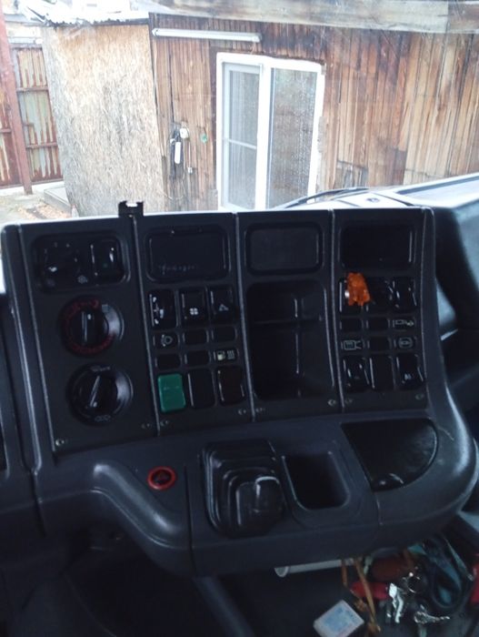 Продам сканию R144