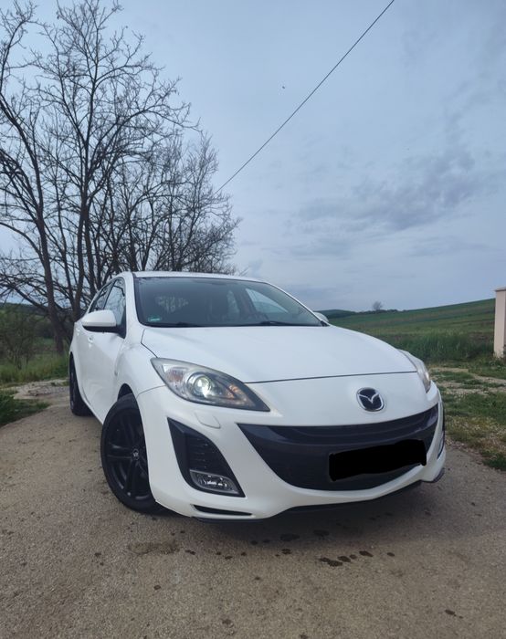 MAZDA 3 2010 — imagine 2