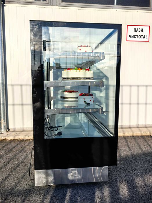 Хладилна витрина вертикална 489литра, CW-500-2