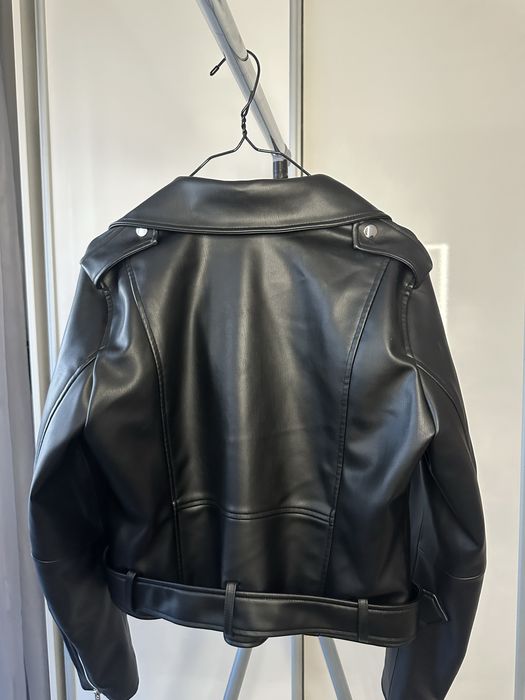 Елегантно дамско кожено яке