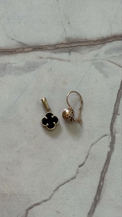 Продам Кулон золото