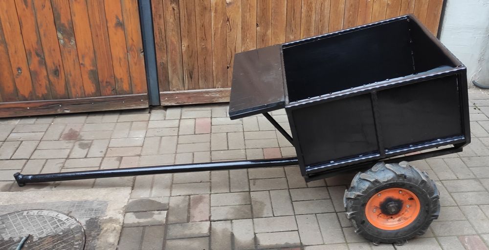 Remorcuta motocultor