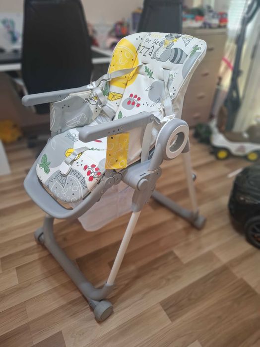 Детско столче за хранене CHIPOLINO MASTER CHEF Сиво