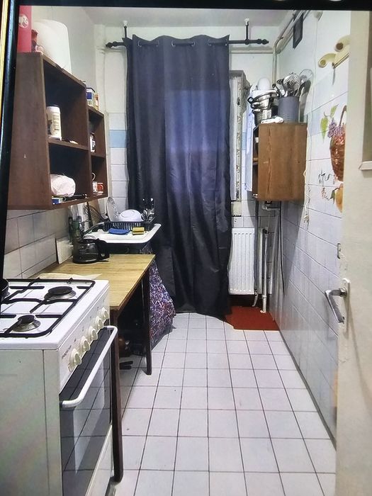 Apartament decomandat URGENT