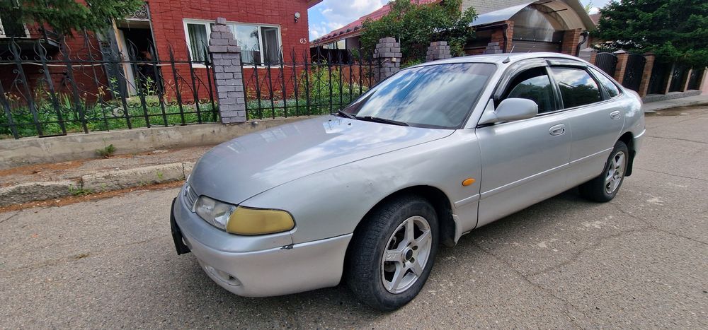 Продам Мазда Кронс