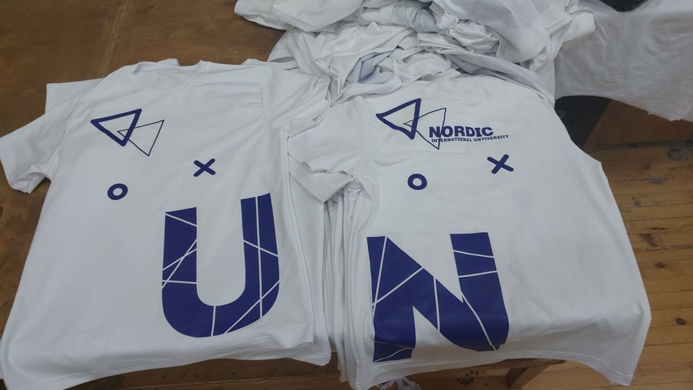 Брендовые Футболки Кепки Толстовки Свитшот под заказ