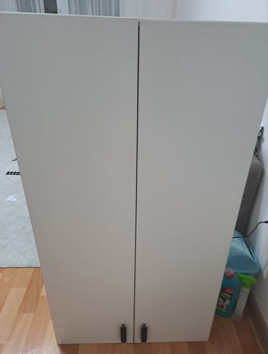 Шкаф для ванной комнаты