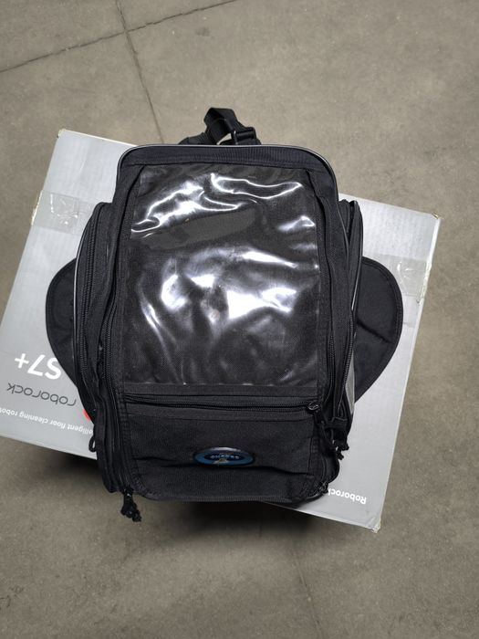 Магнитна чанта за резервоар