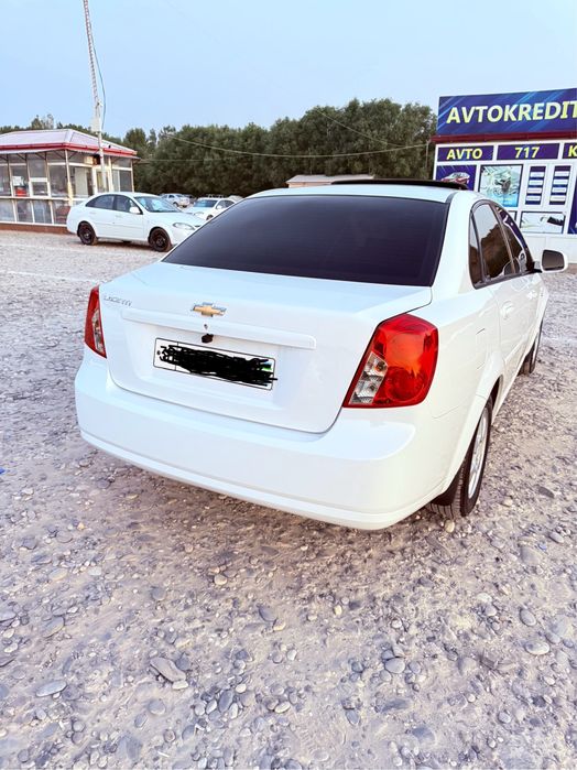 Chevrolet Lacetti A/T Elegant Plus