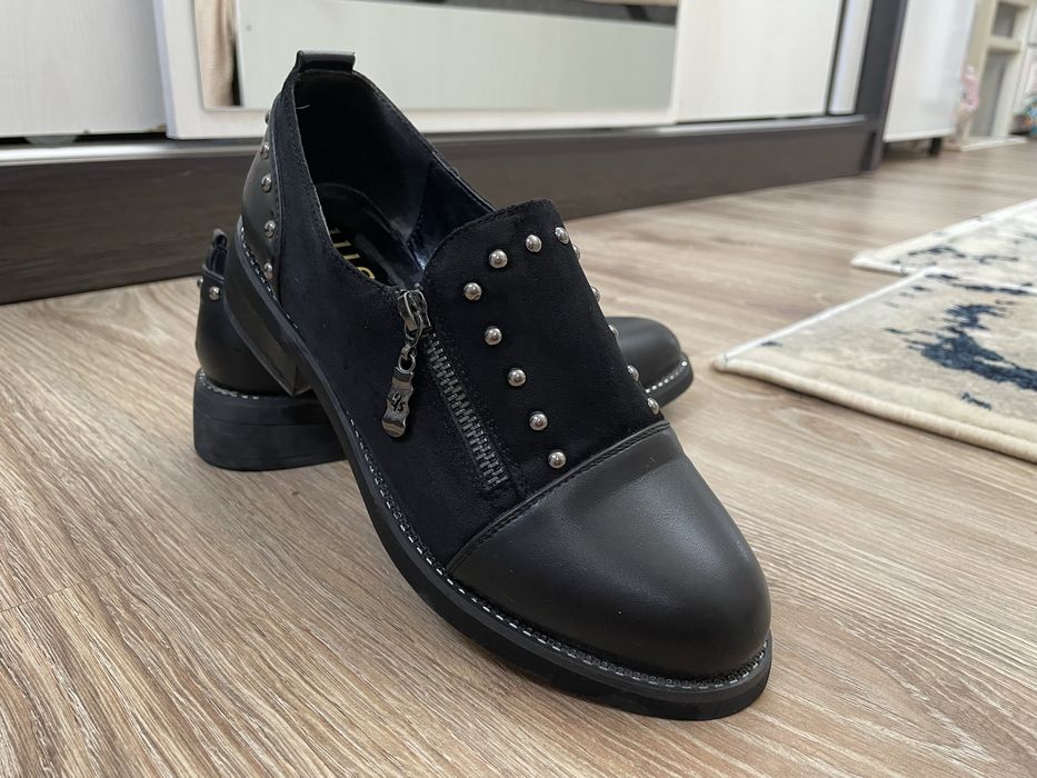 Продается обувь новая