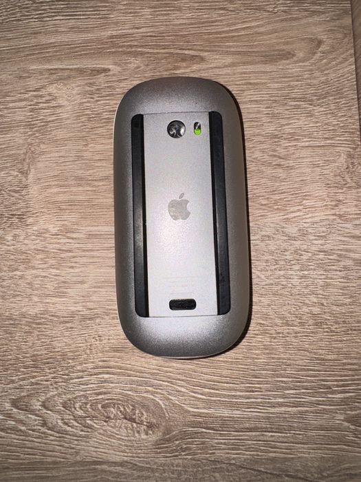 Продам Apple Magic Mouse 2