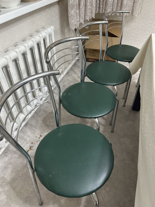 Продам стулья по 6000тг