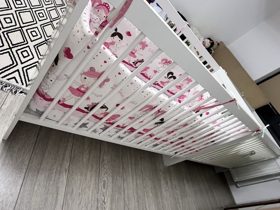 Patut cu saltea, 2 lenjerii si aparatoari de patut