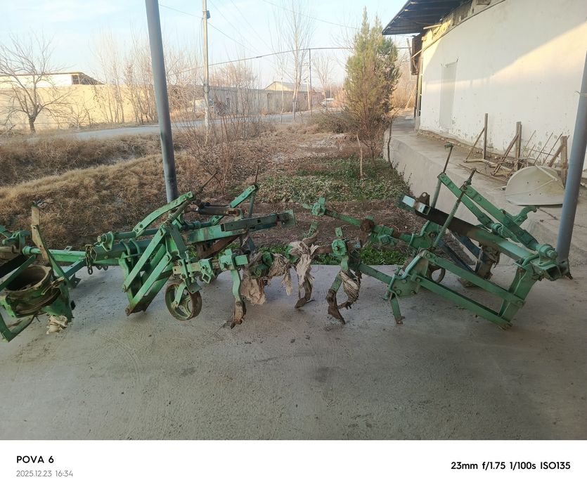 Kutivator srocha sotiladi