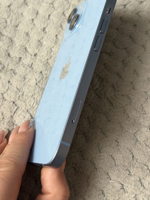 Iphone 14 128 GB светло синьо бижу