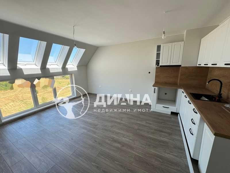 Продава се Двустаен апартамент в Пловдив, Тракия - 65 кв.м за 1800 €/кв.м - Снимка #1