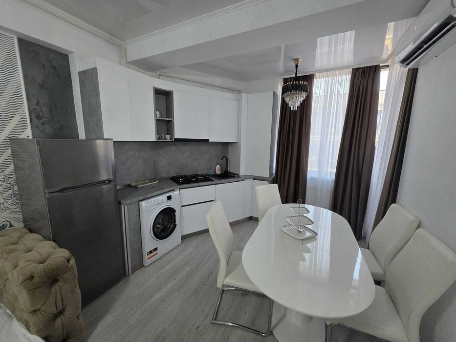 Apartament 2 camere – Building Ștefan Azimuth, Mamaia