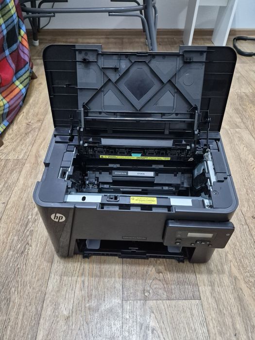 Продам принтер HP