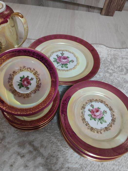 Продам антиквариат ГДР сервиз Роза