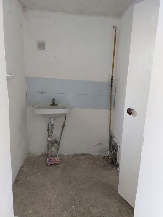 Үй сатылады дачада