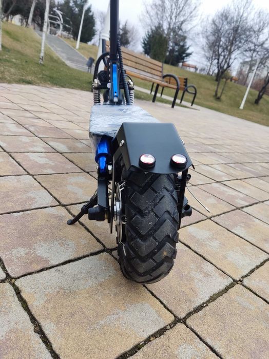 Scuter ELECTRIC MINI citycoco GRAFiTY trotineta electrica cu doua motoare !!! 2000w
