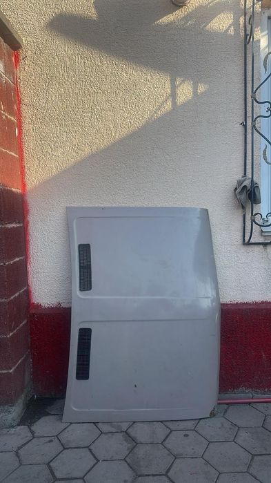 Капот на ваз 2106