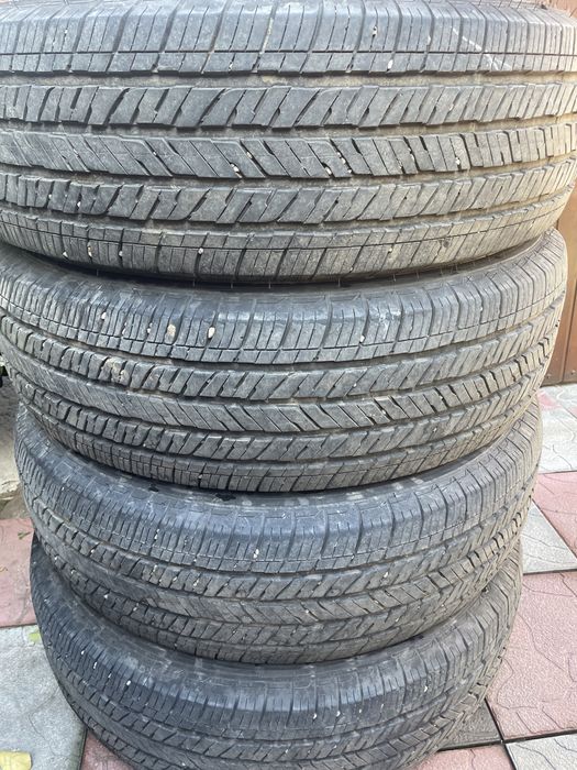 Vand set 4 anvelope 255/70R18