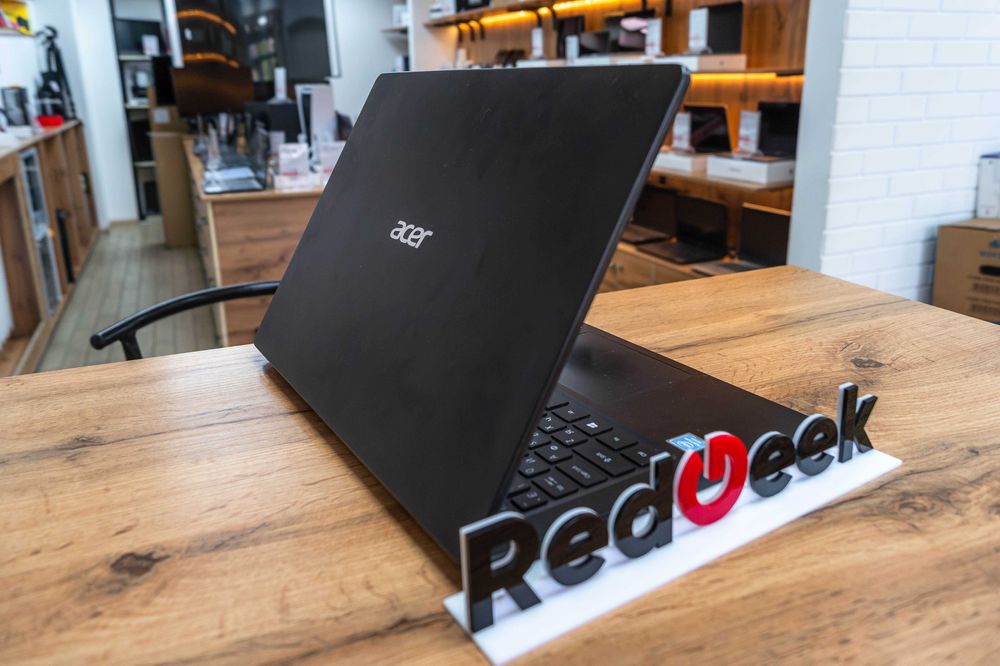 Acer Swift 1 SF114 Pentium Silver N5000 Graphics SSD M2 128GB Red Geek